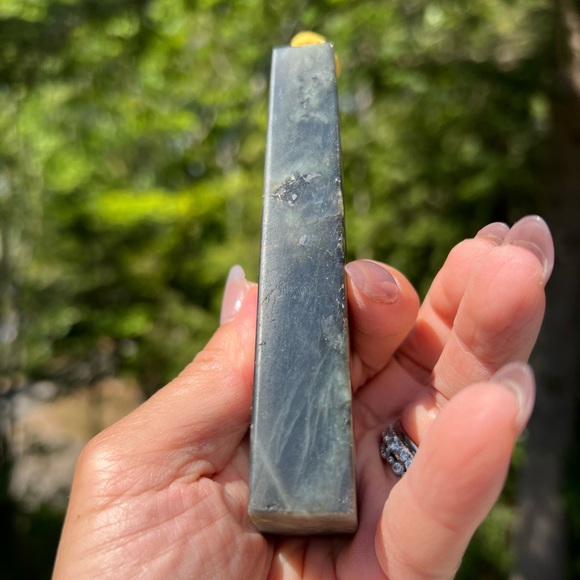 Labradorite (e) tower | crystal - Picture 6 of 13